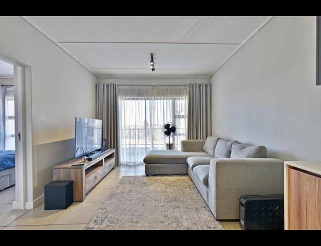 1 BEDROOM APARTMENT FOR SALE IN ASPEN HILLS